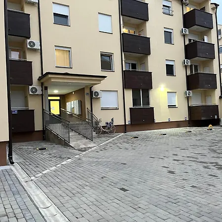 Apartment Lana *